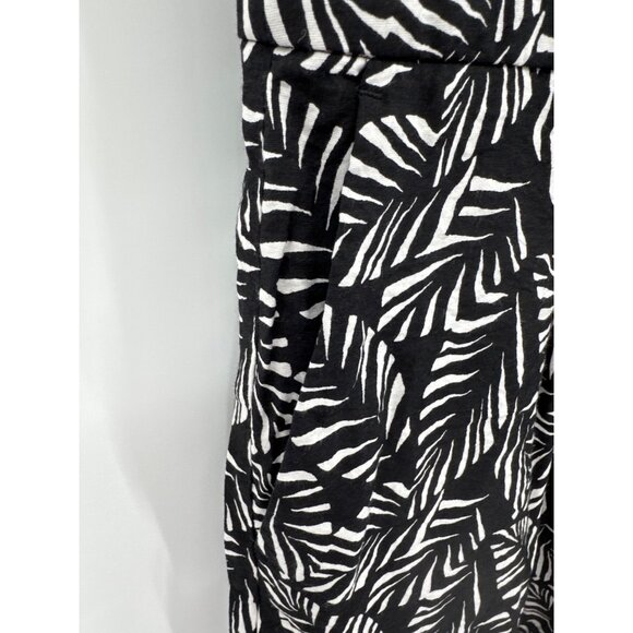 Ann Taylor Loft Petite Womens Black Leaf Print Sleeveless  Romper size 8P - Picture 6 of 7